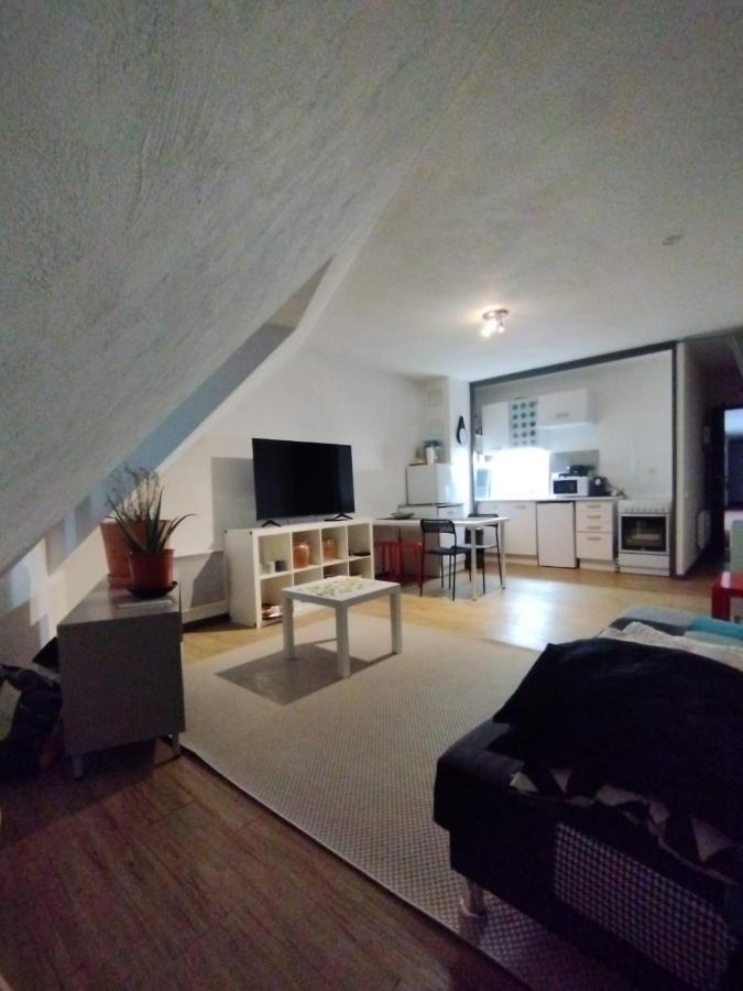 Apartamento Agradable Тарб Екстериор снимка