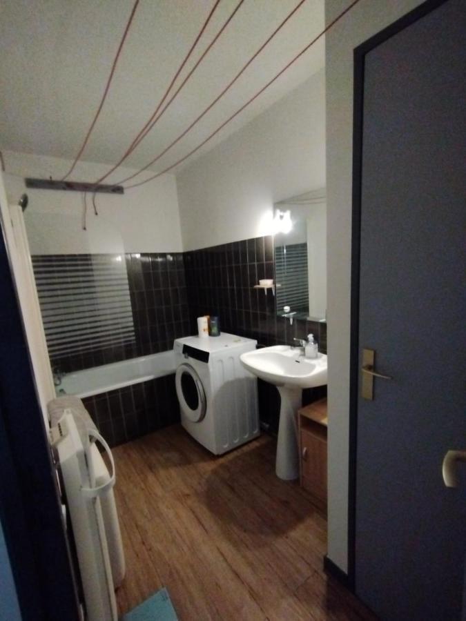 Apartamento Agradable Тарб Екстериор снимка