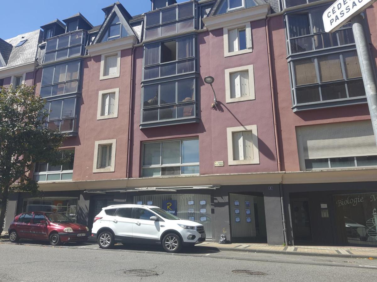 Apartamento Agradable Тарб Екстериор снимка